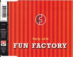 Party With (Uncle Clark Party Mix), ������  Party With